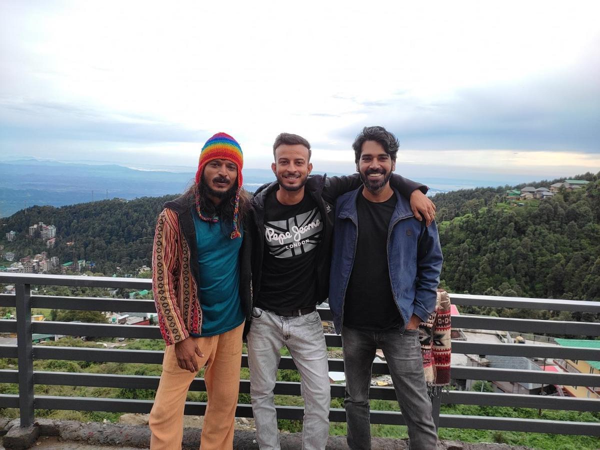 Хостел Madpackers Mcleodganj Дармсала Экстерьер фото